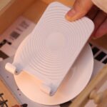 折れ畳式 スマホスタンド スマートフォン スタンド スマートフォンホルダー スマホアクセサリー全2色 SKU:IPC02122025026 - 画像 (5)