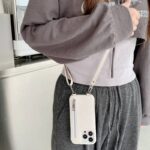 iPhone16 布製 背面型ケース iPhone 16e 背面型ケース ショルダーケース iPhone15Plus スマホケース 全2色 SKU:IPC02172025008LS - Image 5