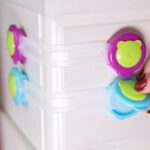 チャイルドロック ダイヤル式 鍵 いたずら防止 指挟み防止  ドア 引き出しロック ドアロック いたずら防止 ドア開け防止 全6色 SKU:IPC06242024008 - Image 3