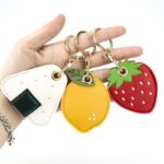 レザーケース キーホルダー Apple AirTag ケース 合成製 アップル エアタグ用 ケース 全面保護 スマホストラップ用 アップル エアタグ用 紛失防止 全10色 SKU:IPC07072023018LS