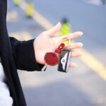 キーホルダー カラビナ キーホルダー本革製 アクセサリー アウトドア 鍵 キーリング 簡単取り付け キーケース 車/バイク/自転車/家の鍵などに最適なキーホルダー 全7色 SKU:IPC10112024044 - Image 13
