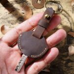 キーホルダー カラビナ キーホルダー本革製 アクセサリー アウトドア 鍵 キーリング 簡単取り付け キーケース 車/バイク/自転車/家の鍵などに最適なキーホルダー 全7色 SKU:IPC10112024044 - Image 2
