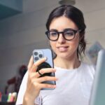 PD15W 快速充電器 ワイヤレスチャージャー マグネット充電 ワイヤレス充電器 スタンド機能 iPhone充電器 type- C 装着のままでも充電可能 全2色 SKU:IPC11092024015 - Image 19