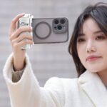 Ulanzi JJ02 自撮り棒 4段階伸縮 折りたたみ式  三脚ホルダー マグネット式 補光ライト付き セルカ棒  リモコン付き 自撮り棒 全2色 SKU:IPC111162024055 - Image 2
