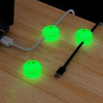 ケーブルホルダーケーブルクランプ ケーブル管理 (6個/セット）スマートホルダー イヤホン スマホ充電用ケーブル 配線整理 両面テープ付き 壁固定対応 ケーブル収納 ケーブル整理 全4色 SKU:IPC1111920244043 - 画像 (2)