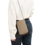 スマホショルダー 本革斜めがけバッグ 通勤バッグ 小物収納 財布 スマホポーチ お財布 レディース ショルダーバッグ スマホショルダーバッグ  全4色 SKU:IPC12122024044 - 画像 (18)