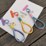 手首 腕掛け ハンドストラップ 手首ストラップ スマホ ストラップ 携帯ストラップ リストストラップ 手首 落下防止 紐 ひも ハンドストラップ 全6色 SKU: AC04302025107 - Image 16