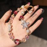 かわいい キラキラ 手首 ハンドストラップ 携帯ストラップ キラキラ キーホルダー スマホストラップ 女子 短い 可愛い スマホ スマホストラップ リストストラップ  SKU: AC04302025126 - Image 2