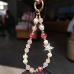 かわいい キラキラ 手首 ハンドストラップ 携帯ストラップ キラキラ キーホルダー スマホストラップ 女子 短い 可愛い スマホ スマホストラップ リストストラップ  SKU: AC04302025126 - Image 10