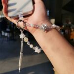 かわいい キラキラ 手首 ハンドストラップ 携帯ストラップ キラキラ キーホルダー スマホストラップ 女子 短い 可愛い スマホ スマホストラップ リストストラップ 全2色 SKU: AC04302025127 - Image 10