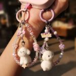 かわいい キラキラ 手首 ハンドストラップ 携帯ストラップ キラキラ キーホルダー スマホストラップ 女子 短い 可愛い スマホ スマホストラップ リストストラップ 全5色 SKU: AC04302025137 - Image 11