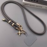 PU合成革製 スマホショルダー 携帯ストラップ 首掛け 首かけ 斜めがけ スマホ ショルダーストラップ ネックストラップ ショルダーストラップ 全6色  SKU: AC04302025156 - Image 4