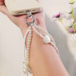 パールストラップ かわいい キラキラ 手首 ハンドストラップ 携帯ストラップ キラキラ キーホルダー スマホストラップ 女子 短い 可愛い スマホ スマホストラップ リストストラップ   SKU:AC04302025234 - Image 3