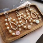 パールストラップ かわいい キラキラ 手首 ハンドストラップ 携帯ストラップ キラキラ キーホルダー スマホストラップ 女子 短い 可愛い スマホ スマホストラップ リストストラップ  全5色 SKU:AC04302025237 - Image 2