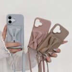 iPhone 16 背面型ケース ショルダーストラップ付き