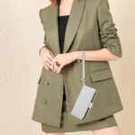 iPhone 17 手帳型ケース ストラップ付属 iPhone 16e対応手帳型ケース