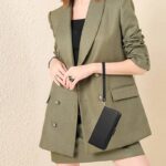 iPhone 17 手帳型ケース ストラップ付属 iPhone 16e対応手帳型ケース