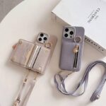 iPhone 17 手帳型ケース ストラップ付属