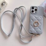 iPhone 17 手帳型ケース ストラップ付属