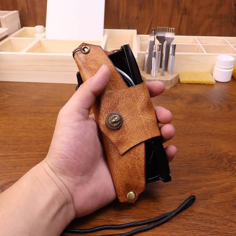 メガネケース 本革レザー眼鏡収納袋 眼鏡ホルダー