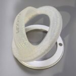 スマホグリップ Magsafe 対応 グリップホルダー 超強力磁石搭載 落下防止 携帯スタンド スタンド