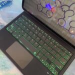 iPad Air7(M3) 13inch 2025 用ワイヤレス bluetooth キーボード タッチパッド マジックキーボード 磁力吸着 カバー 磁気吸着 タッチパネル搭載 マルチタッチ iPad Air7(M3) 11寸 2025 Bluetoothキーボード