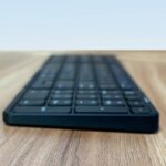 三つ折りたたみ式Bluetoothキーボード 折りたたみ式 ミニタッチキーボード
