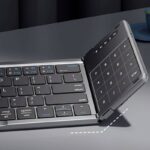 三つ折りたたみ式Bluetoothキーボード B077T 折りたたみ式 ミニタッチキーボード Bluetooth ワイヤレスキーボード