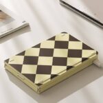 Quick view Add to compare Add to wishlist 折りたたみ式Bluetoothキーボード GEEZER 折りたたみ式 キーボード 内蔵ホルダー付き Android/IOS/ システムコンピューター対応 ワイヤレスキーボード