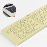 Quick view Add to compare Add to wishlist 折りたたみ式Bluetoothキーボード GEEZER 折りたたみ式 キーボード 内蔵ホルダー付き Android/IOS/ システムコンピューター対応 ワイヤレスキーボード