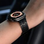 アップルウォッチ42/44/45/49mm 高級 ステンレス製 交換用バンド マグネット アップルウォッチ バンド Apple watch series8 /7/ 6/ 5