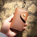 スマートキーケース おしゃれ コンパクト スマートキー 鍵 防水 止水ファスナー 小銭入れ 多機能 定期入れ キーカバー 鍵カバー