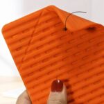 スマホスタンド 変形自在 調節可能 スマホスタンド 多用途 汎用性 万能 スマホ収納 タブレット収納