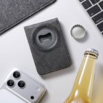 iPhone・スマホ 通用Magsafe対応ケース 強力磁 ケース 角度調節可能 折れ畳式 カード収納可能 ケース