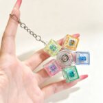 ライト付き 光る 減圧 ミニキーボード キーボードキーホルダー  指先プッシュ ストレス解消 キーホルダー ストレス解消 グッズ  全16色  SKU:PC10222026036 - 画像 (7)
